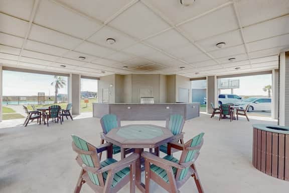 Oars Away, Unit 204 - Ocean View & Beach Access - Image 4
