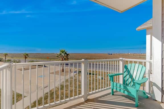 Oars Away, Unit 204 - Ocean View & Beach Access - Image 2