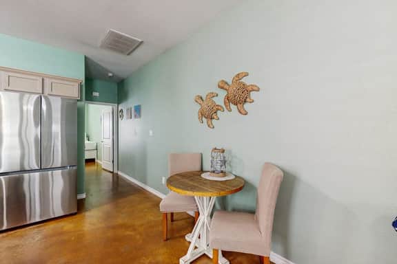 Palm Bay 501 - Heated Pool, Near the Beach - Image 4