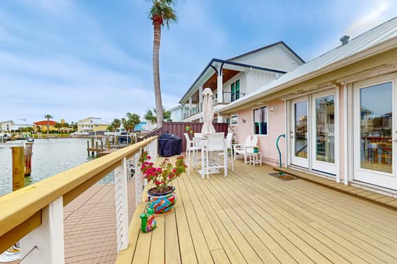 Coral Cove - Waterfront with Amazing Views - Image 5