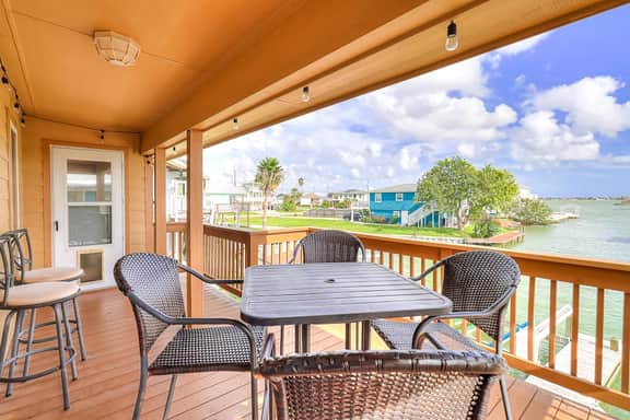 The Prescription - Waterfront Dock, Sleeps 12 - Image 5