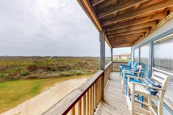 Holiday Dunes - Gulf-Front, Pool & Game Room - Image 3