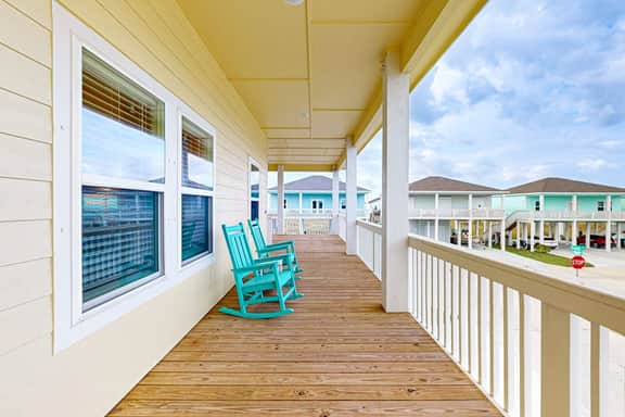 Sunshine Paradise - Water Views, Pool & Big Patio - Image 3