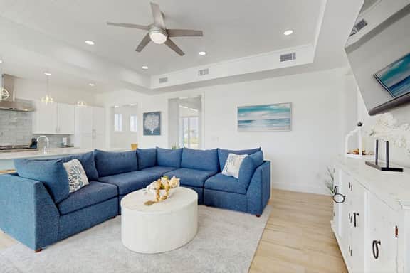 Tortuga Palms - Bayfront, Heated Pool & Hot Tub - Image 4