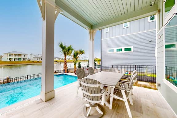 My Happy Place - Waterfront, Pool & Kayaks - Image 2