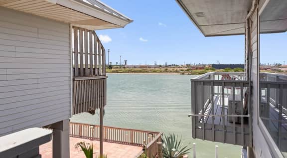 Casa de Cielos Azure - Waterfront, Dock, Pools - Image 4