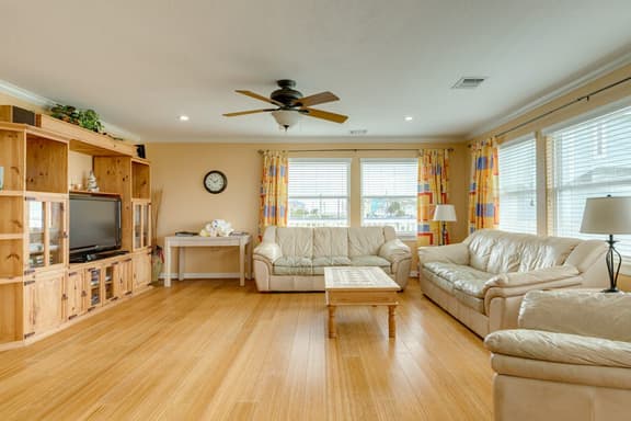Island Beauty - Ocean View, Pool, Walk to Beach - Image 1
