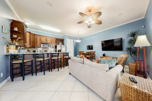 Saturn Serenity 1 - Shared Pool & Dog-Friendly - Image 1