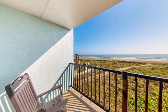 Continental #304 - Gulf-Front Patio, Beach Access - Image 1