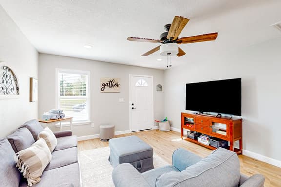 Out of the Blue - Fire Pit & Patio Near the Beach - Image 1