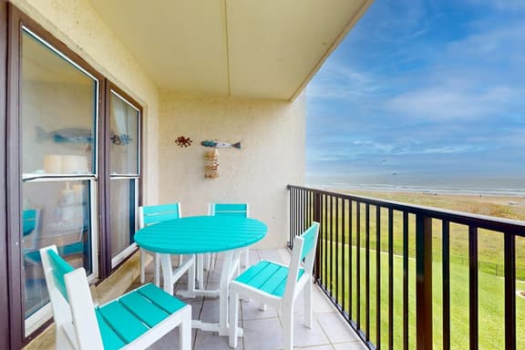 Saida Towers I #402 - Oceanfront, Pools & Hot Tub - Image 1