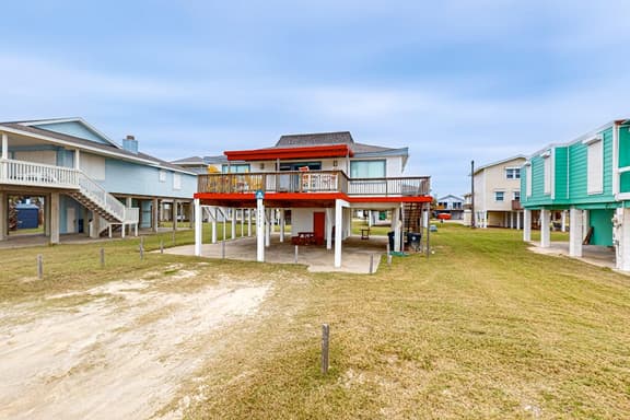 Hit the Beach - Gulf-Front, Direct Beach Access - Image 1