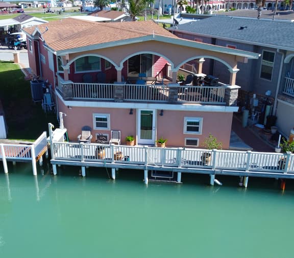 Copper Bottom - Waterfront 4BR, Dock, Pools, Golf - Image 1