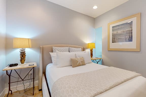 The Blue Diamond - Lazy River Pool & Game Room - Image 1