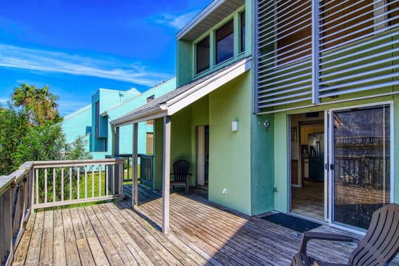 Puente Vista 119 - Waterfront, Bay Views & Pool - Image 1