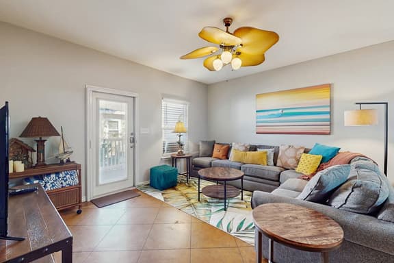Palm Bay 505 - Heated Pool, Close to the Beach - Image 1
