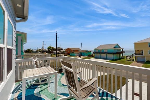 Ocean Breeze - Bay Views & Outdoor Kitchen - Image 1