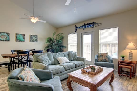 Nemo Cay 15106 - Pool, Patio, Sleeps 10, Dogs OK - Image 1