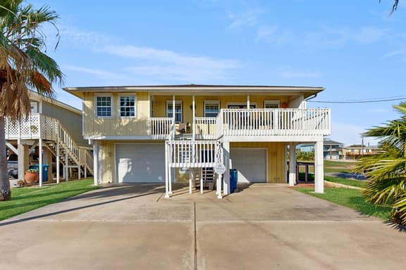 Slack Tide - Water Views, Close to the Beach - Image 1