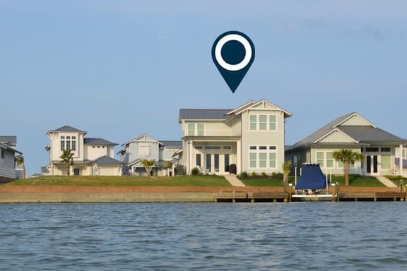 Baydreamer - Waterfront, Dock & Game Room - Image 1