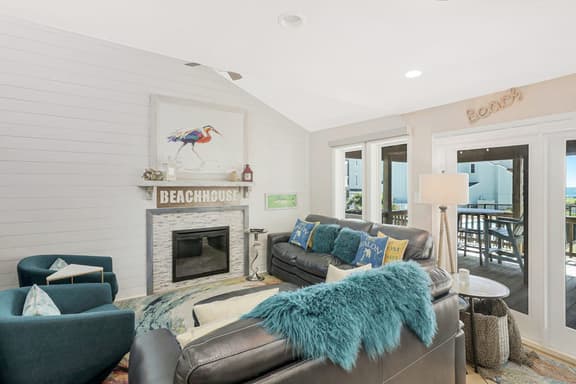 Gulf Beach House #10 - Image 1