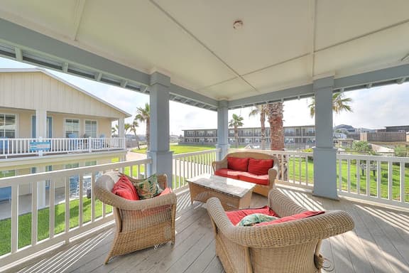 Pipeline Manor - Gulf Views, Pool & Fire Pit - Image 1