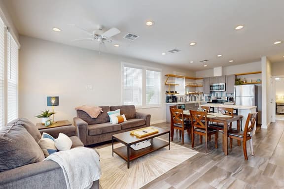Beach Bummz Bungalow - Image 1