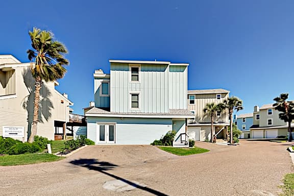 Wine & Waves - Gulf Views, 400 Feet to Beach - Image 1