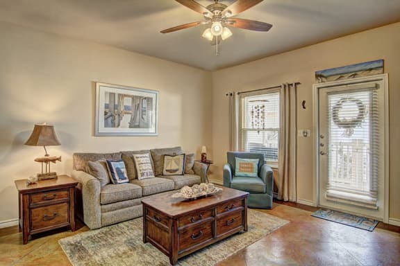 Palm Bay 307 - Heated Pool, Walk to the Beach - Image 1