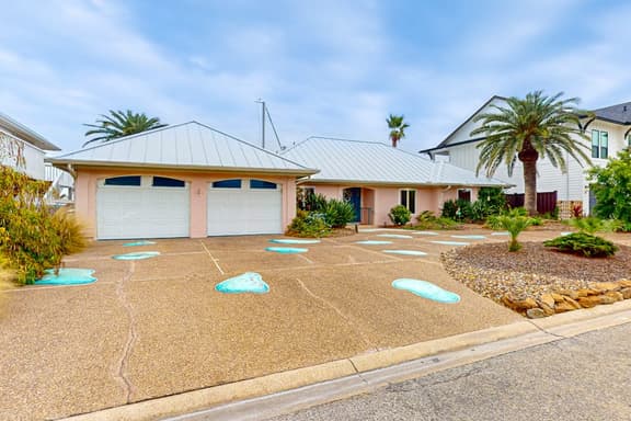 Coral Cove - Waterfront with Amazing Views - Image 1
