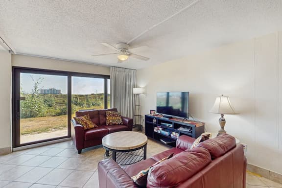 Island House #105 - Heated Pool & Outdoor Patio - Image 1