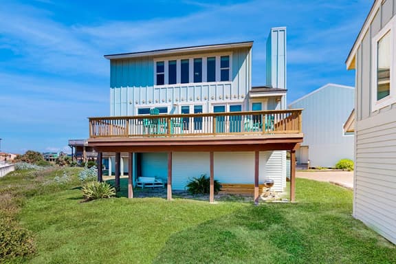 Lost Colony 3 - Gulf Views, Pool, Walk to Beach - Image 1